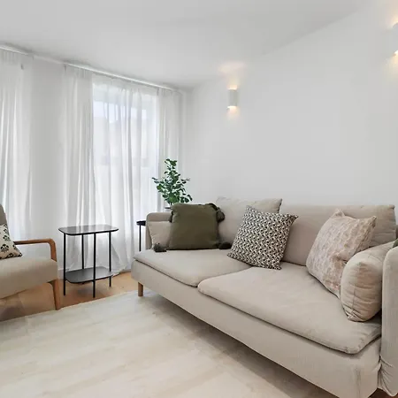 Urban Chic Meets Coastal Charm Ideal Getaway Eastbourne Exterior photo